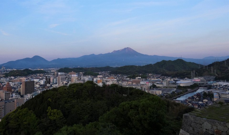 １）米子城跡から望む大山.jpg